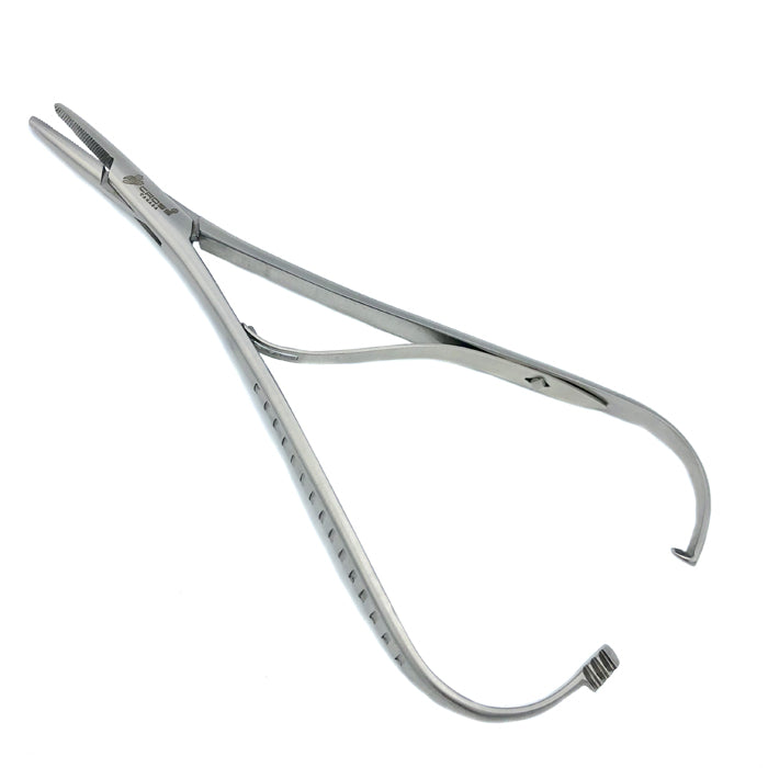 Mathieu Needle Holder, 6.75" (17cm ), Cross-Serrated